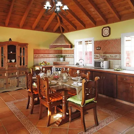 Holiday home Tojayma *